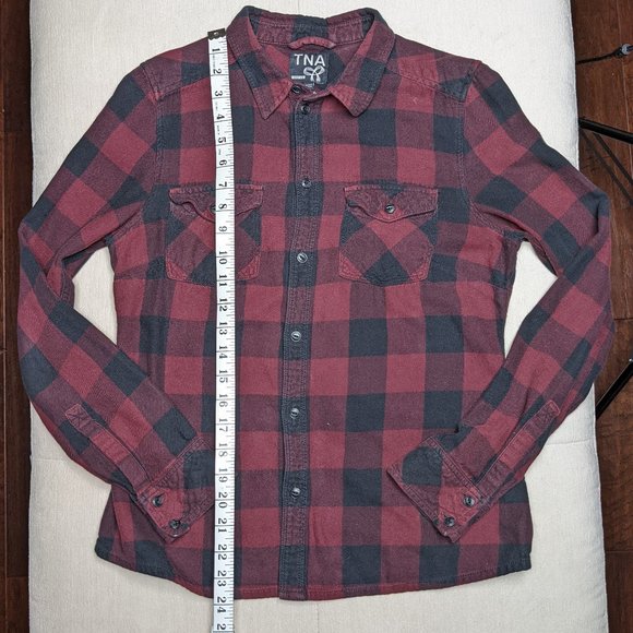 Dark Red Aritzia TNA Plaid Flannel Long Sleeve Button Down - Picture 4 of 8